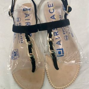 Lilly Pulitzer sandals size 8M